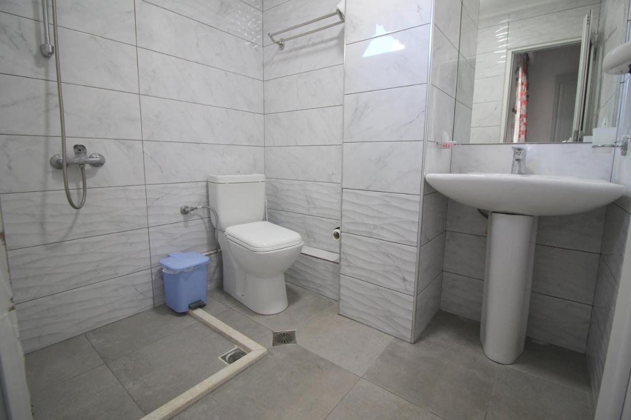 Andy Apartments ساراندا المظهر الخارجي الصورة