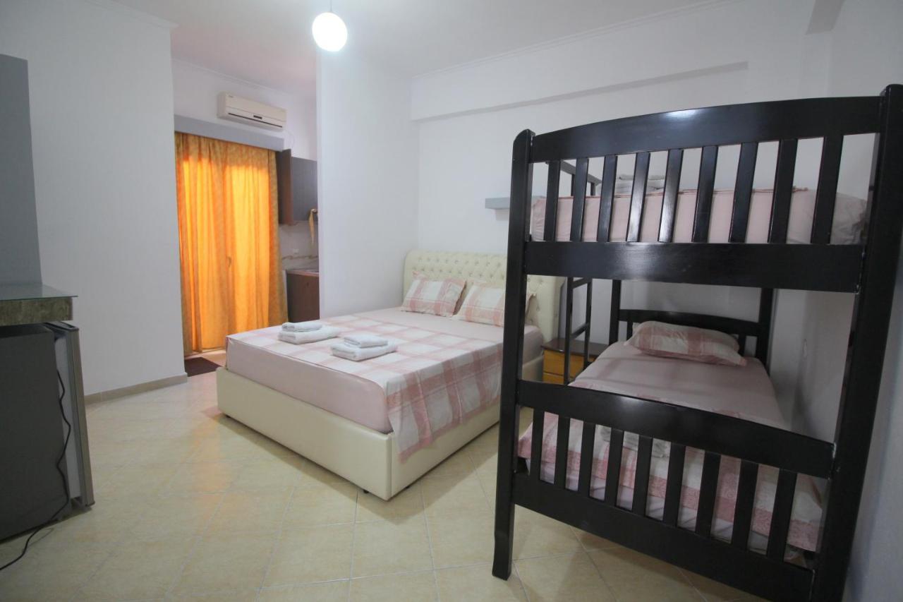 Andy Apartments ساراندا المظهر الخارجي الصورة