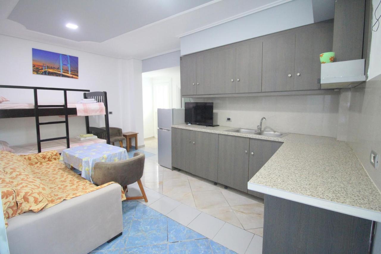 Andy Apartments ساراندا المظهر الخارجي الصورة