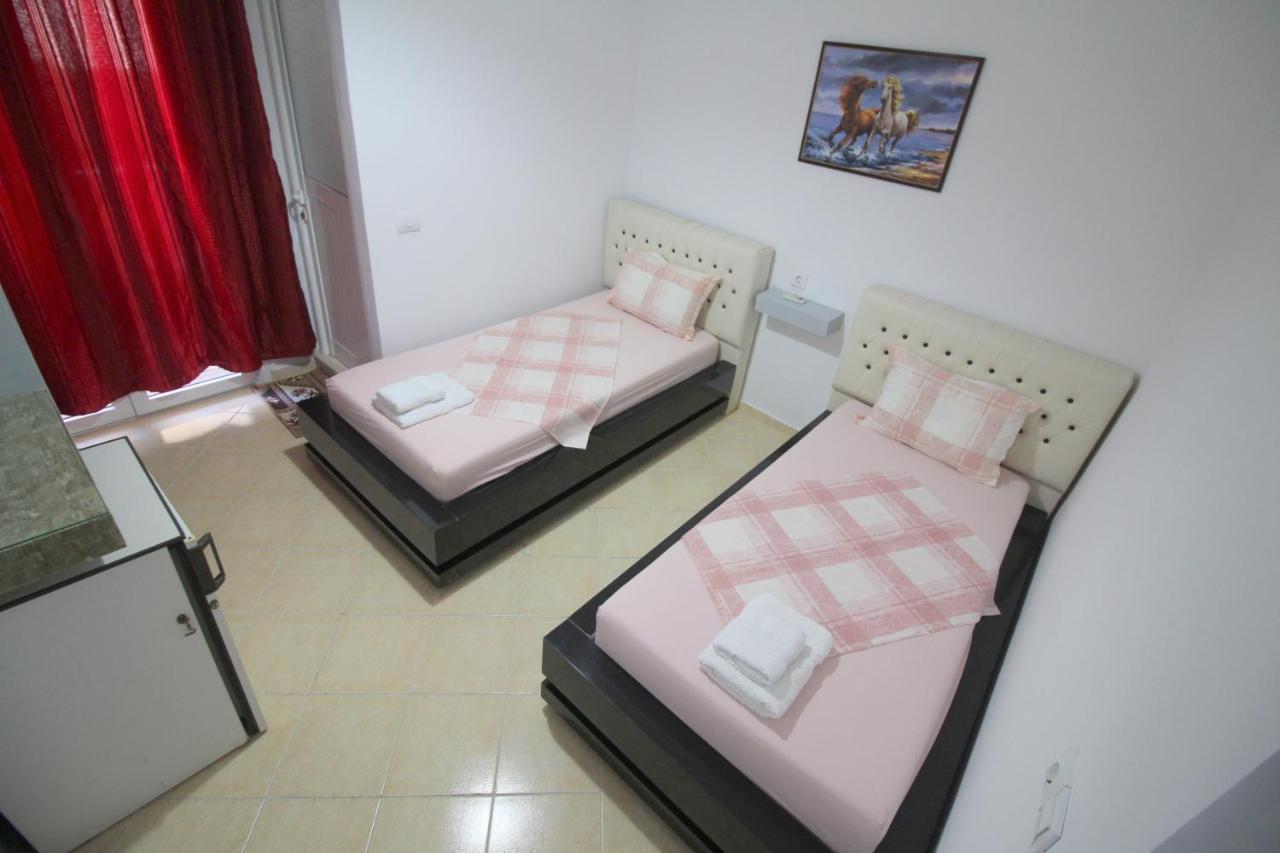 Andy Apartments ساراندا المظهر الخارجي الصورة