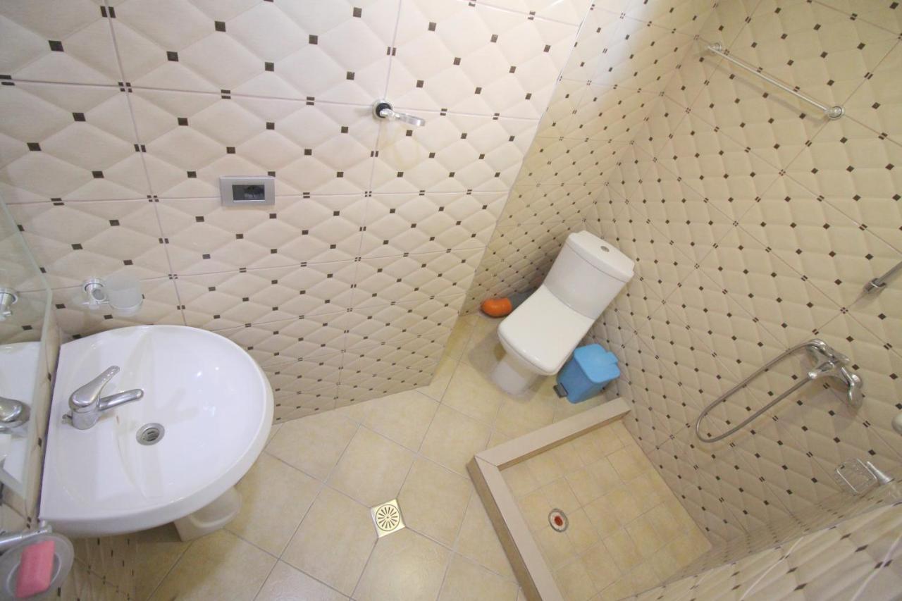 Andy Apartments ساراندا المظهر الخارجي الصورة