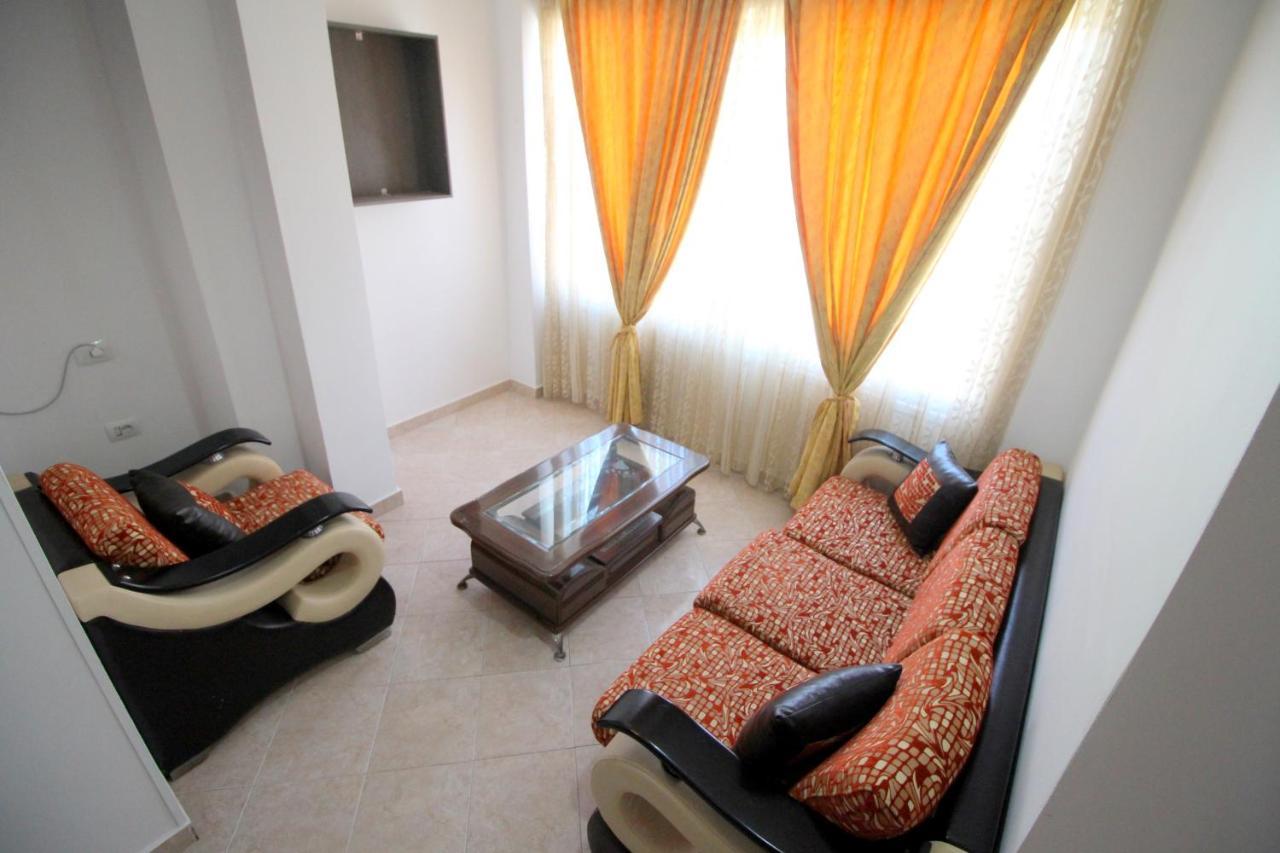 Andy Apartments ساراندا المظهر الخارجي الصورة