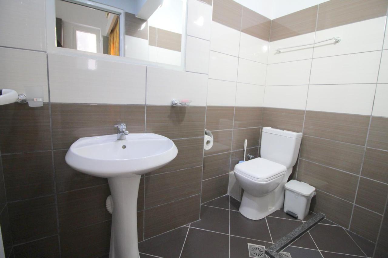 Andy Apartments ساراندا المظهر الخارجي الصورة